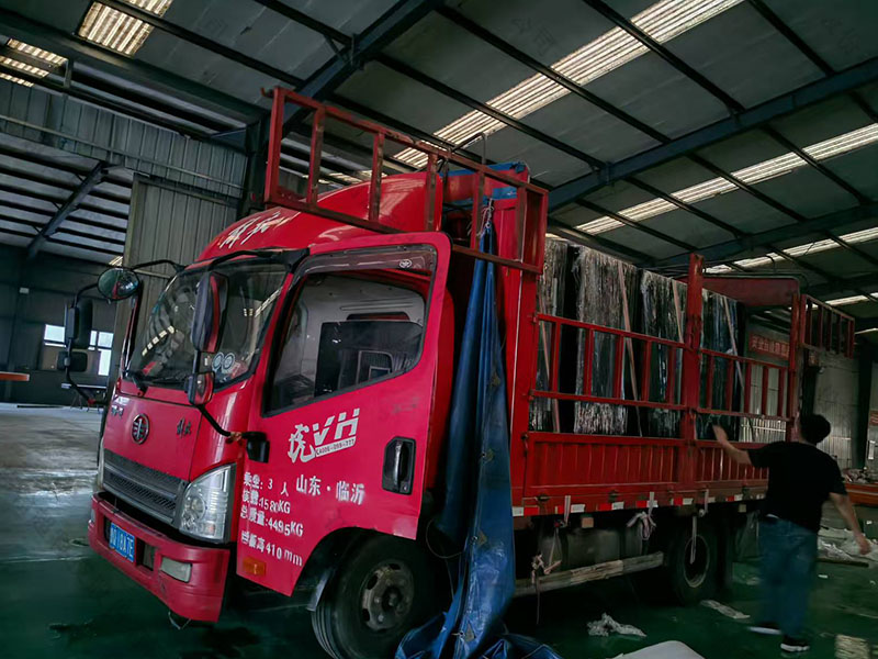 十堰电子站牌第一批发货