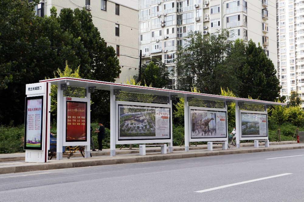 河北中式候车亭安装实景