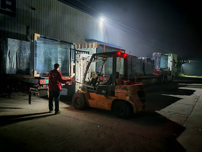 公交站台制作厂家