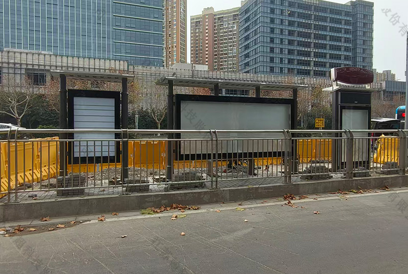 南京型材公交站候车亭发货