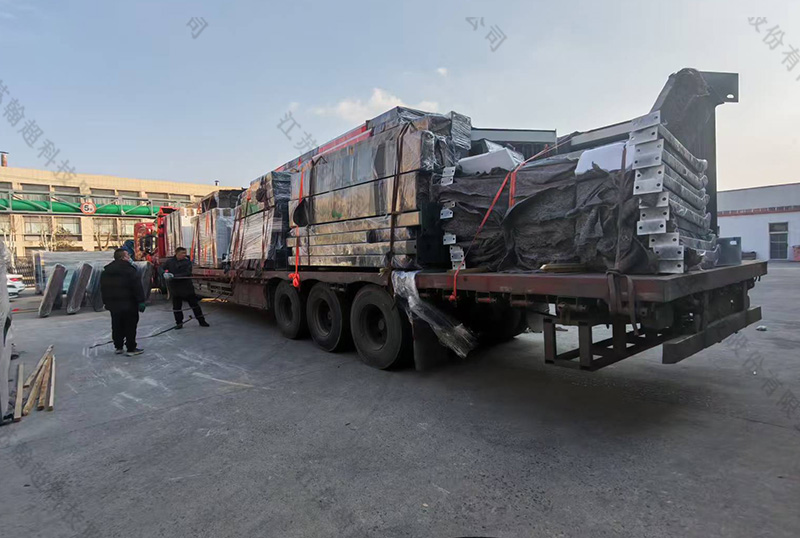 公交站台多少钱一个